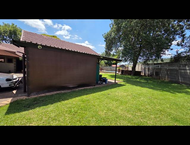 3 BEDROOM FREEHOLD FOR SALE IN PROTEA PARK
